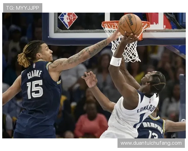 迪温琴佐三分命中 森林狼15-0攻击波追平比分激战加剧